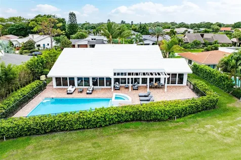 4877 Pineview Circle Delray Beach FL 33445