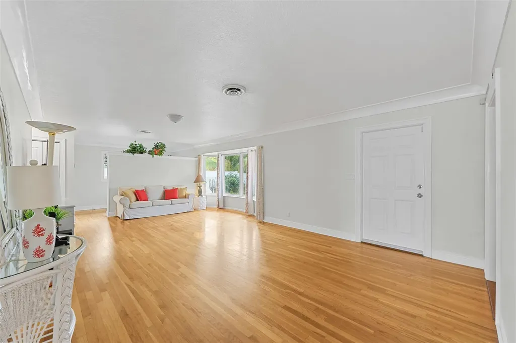 5284 NE 18th Terrace Fort Lauderdale FL 33308