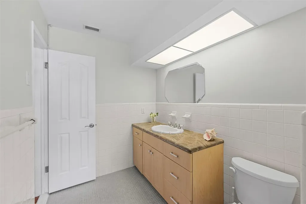 5284 NE 18th Terrace Fort Lauderdale FL 33308