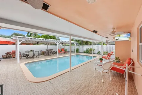 5284 NE 18th Terrace Fort Lauderdale FL 33308