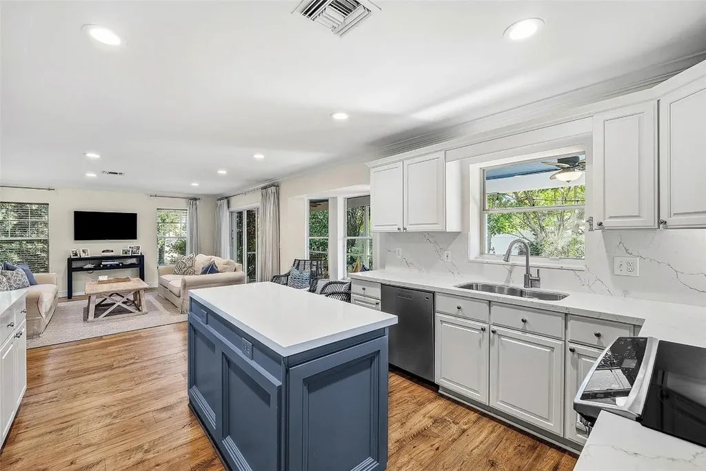 8 Sailfish Ocean Ridge FL 33435