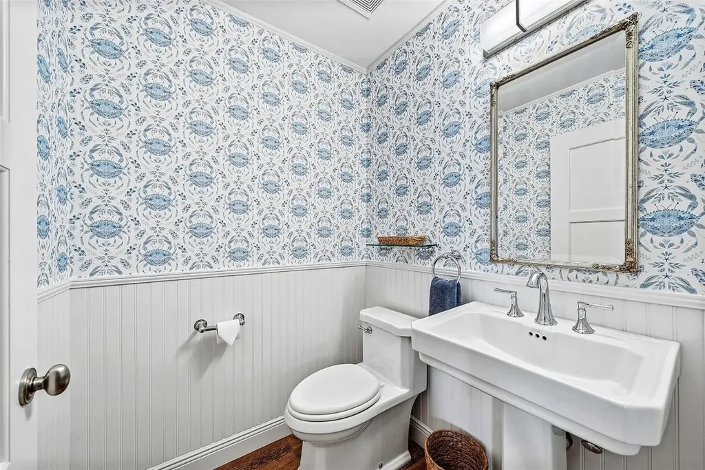 8 Sailfish Ocean Ridge FL 33435