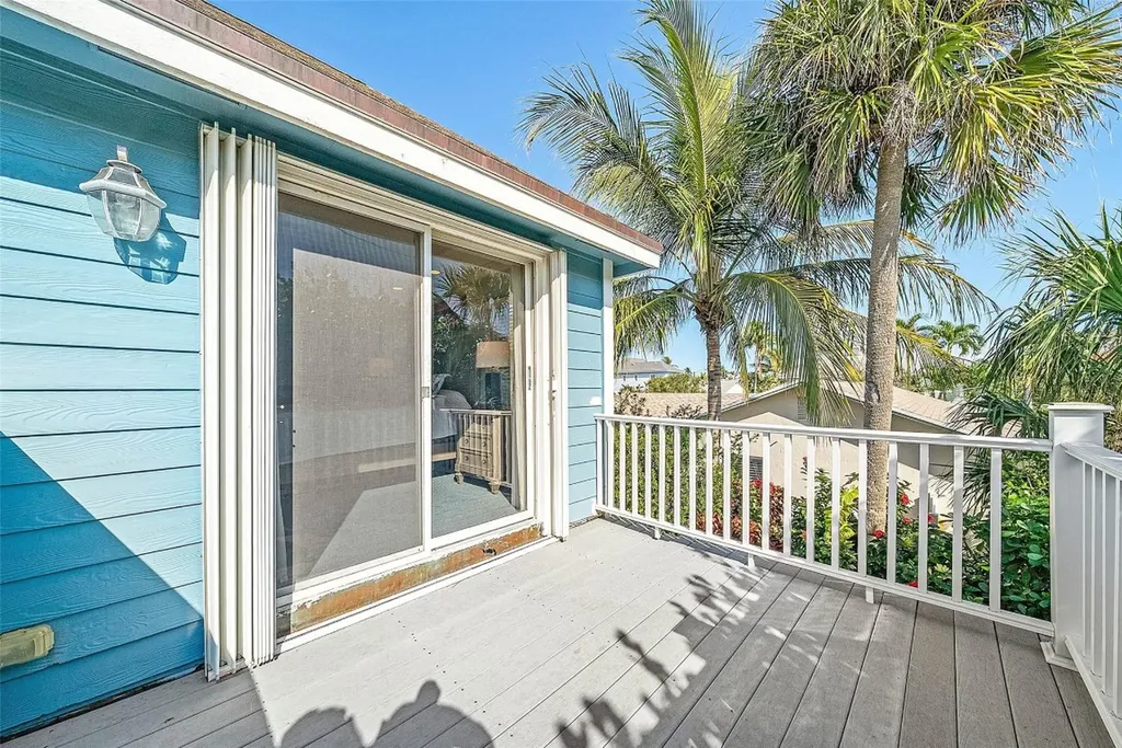 8 Sailfish Ocean Ridge FL 33435