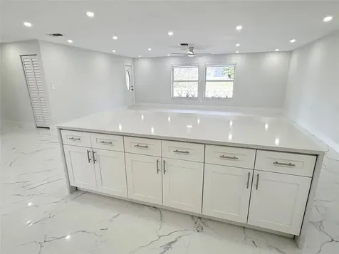 9900 NW 39th Court Coral Springs FL 33065