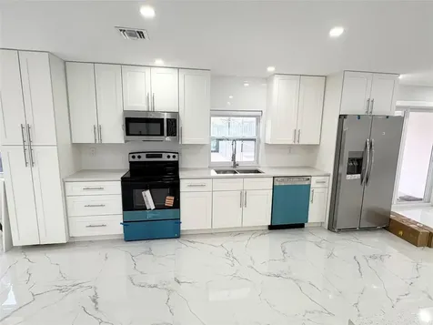 9900 NW 39th Court Coral Springs FL 33065