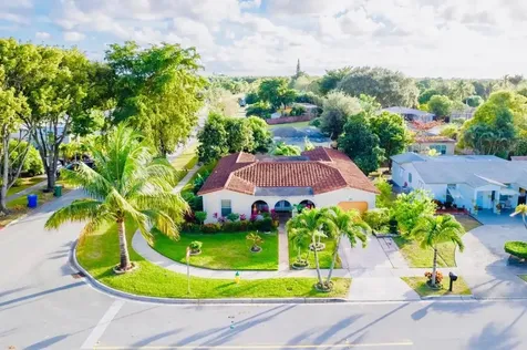 5101 SW 6th Place Margate FL 33068