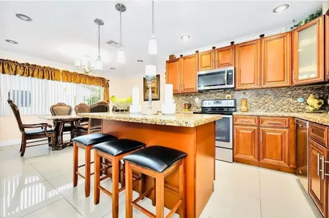 5101 SW 6th Place Margate FL 33068
