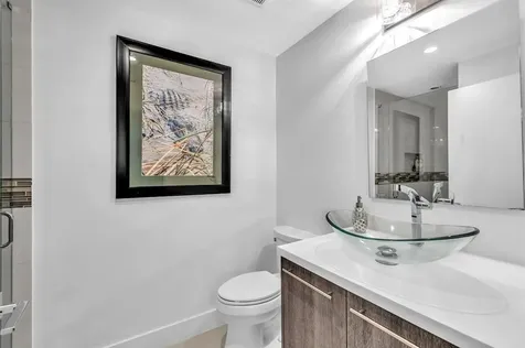 462 SE 1st Circle Pompano Beach FL 33060
