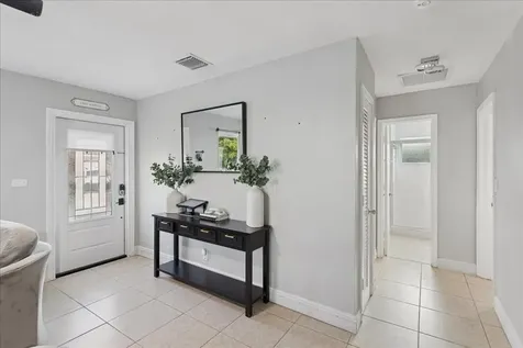 4805 NW 25th Terrace Fort Lauderdale FL 33309