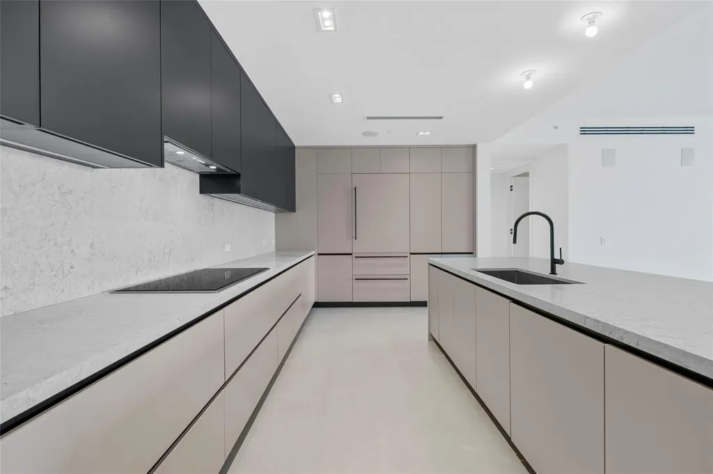 160 Isle Of Venice Drive Fort Lauderdale FL 33301