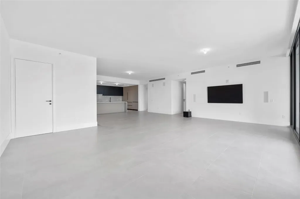 160 Isle Of Venice Drive Fort Lauderdale FL 33301