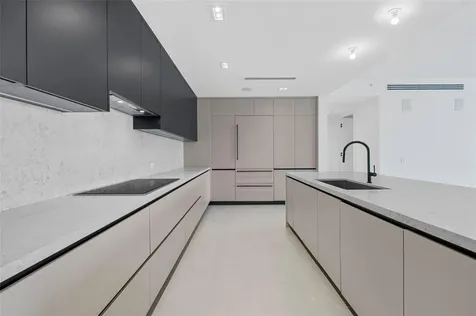 160 Isle Of Venice Drive Fort Lauderdale FL 33301