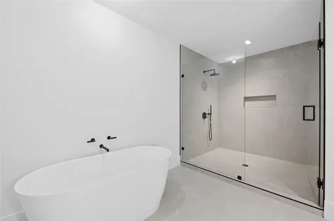 160 Isle Of Venice Drive Fort Lauderdale FL 33301