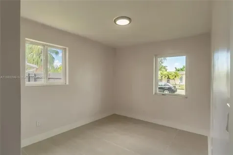 11872 SW 196th Terrace Miami FL 33177
