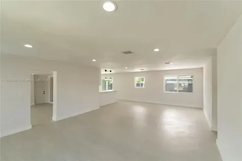11872 SW 196th Terrace Miami FL 33177