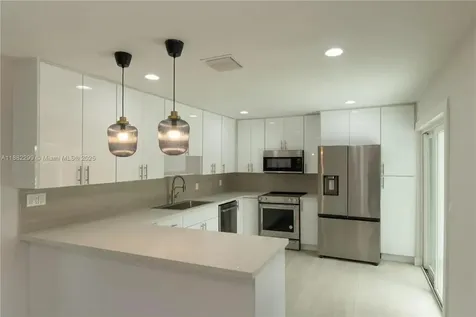 11872 SW 196th Terrace Miami FL 33177