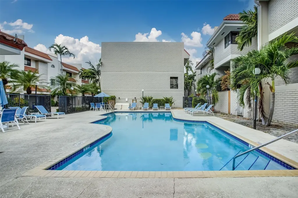 1401 NE 9th Street Fort Lauderdale FL 33304
