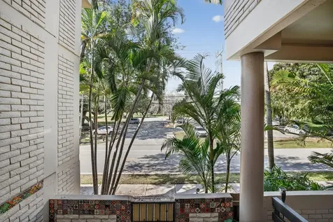 1401 NE 9th Street Fort Lauderdale FL 33304