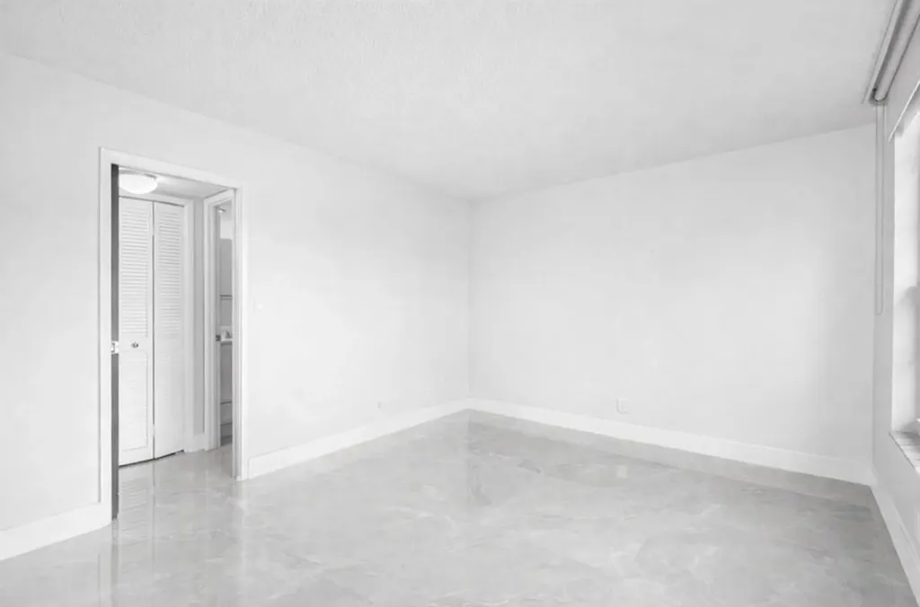 500 Oaks Lane Pompano Beach FL 33069