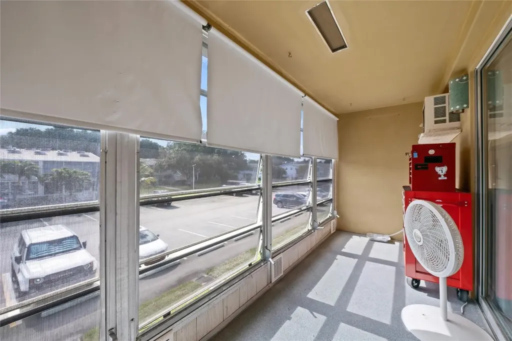 39 Prescott B Deerfield Beach FL 33442