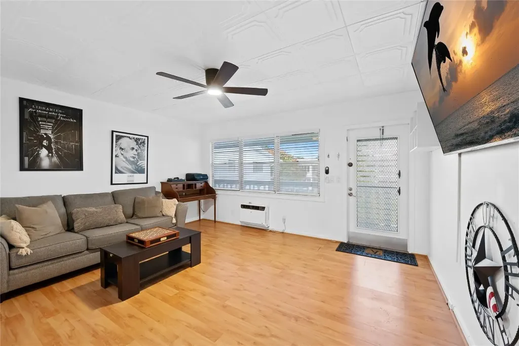 39 Prescott B Deerfield Beach FL 33442
