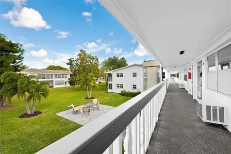 39 Prescott B Deerfield Beach FL 33442