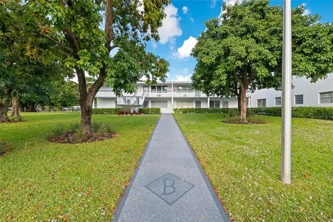 39 Prescott B Deerfield Beach FL 33442