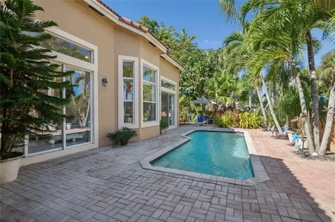 5888 NW 122nd Terrace Coral Springs FL 33076