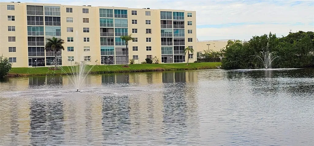121 SE 3rd Avenue Dania Beach FL 33004