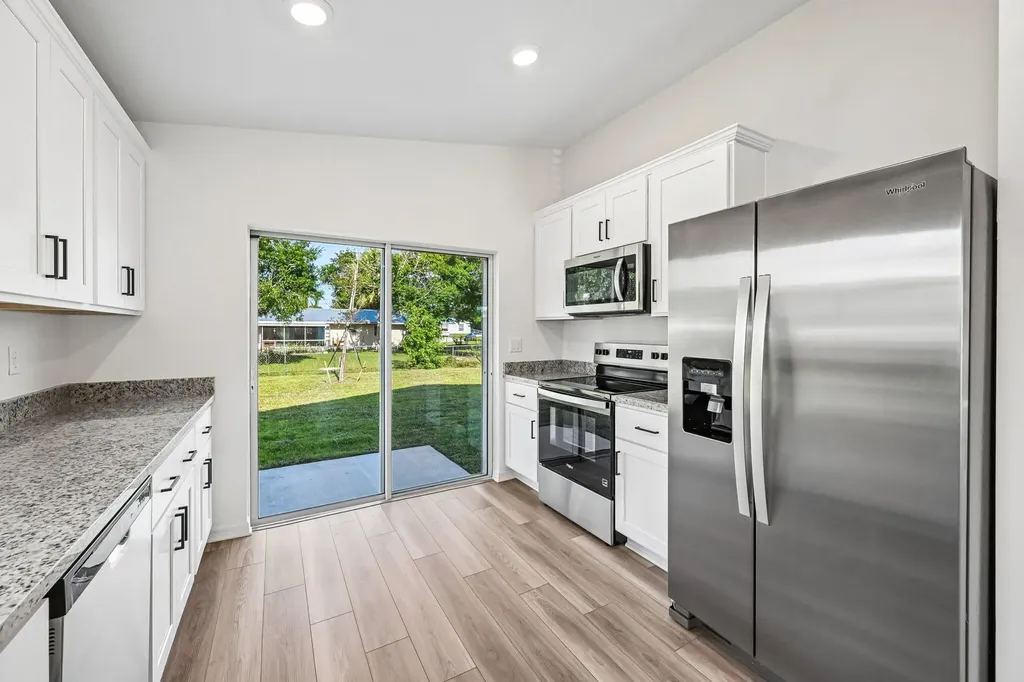 5606 Seagrape Drive Fort Pierce FL 34982