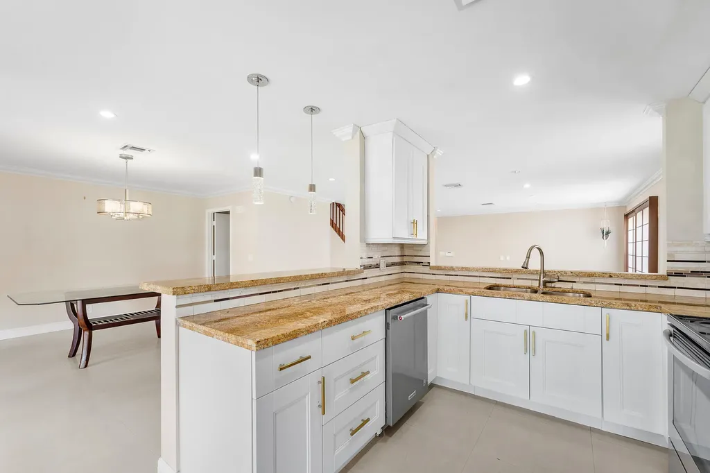 19918 Villa Lante Place Boca Raton FL 33434