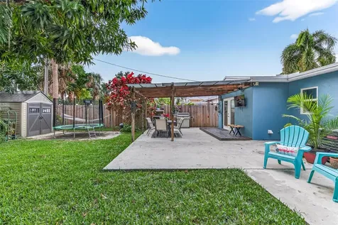 270 NE 42nd Court Oakland Park FL 33334
