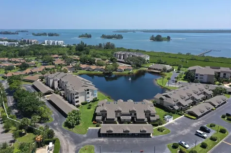 6175 S Mirror Lake Drive Sebastian FL 32958