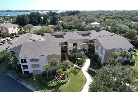 6175 S Mirror Lake Drive Sebastian FL 32958