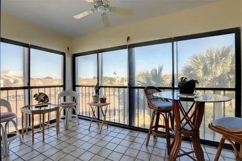 6175 S Mirror Lake Drive Sebastian FL 32958