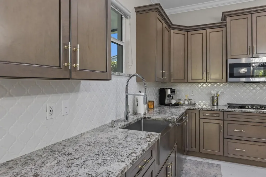 16029 Whippoorwill Circle Westlake FL 33470