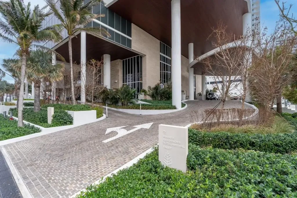 525 N Fort Lauderdale Beach Boulevard Fort Lauderdale FL 33304