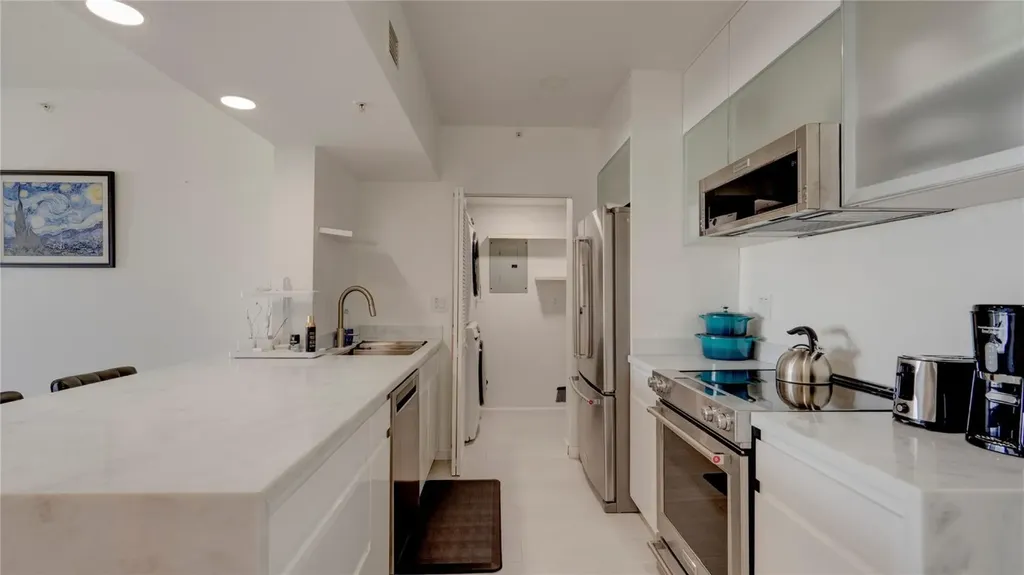 3020 NE 32nd Avenue Fort Lauderdale FL 33308