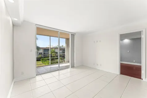 4500 N Federal Highway Lighthouse Point FL 33064