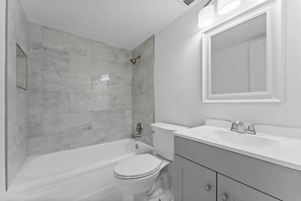 804 SE 7th Street Deerfield Beach FL 33441