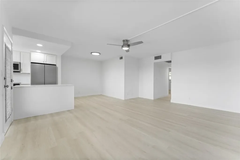 804 SE 7th Street Deerfield Beach FL 33441