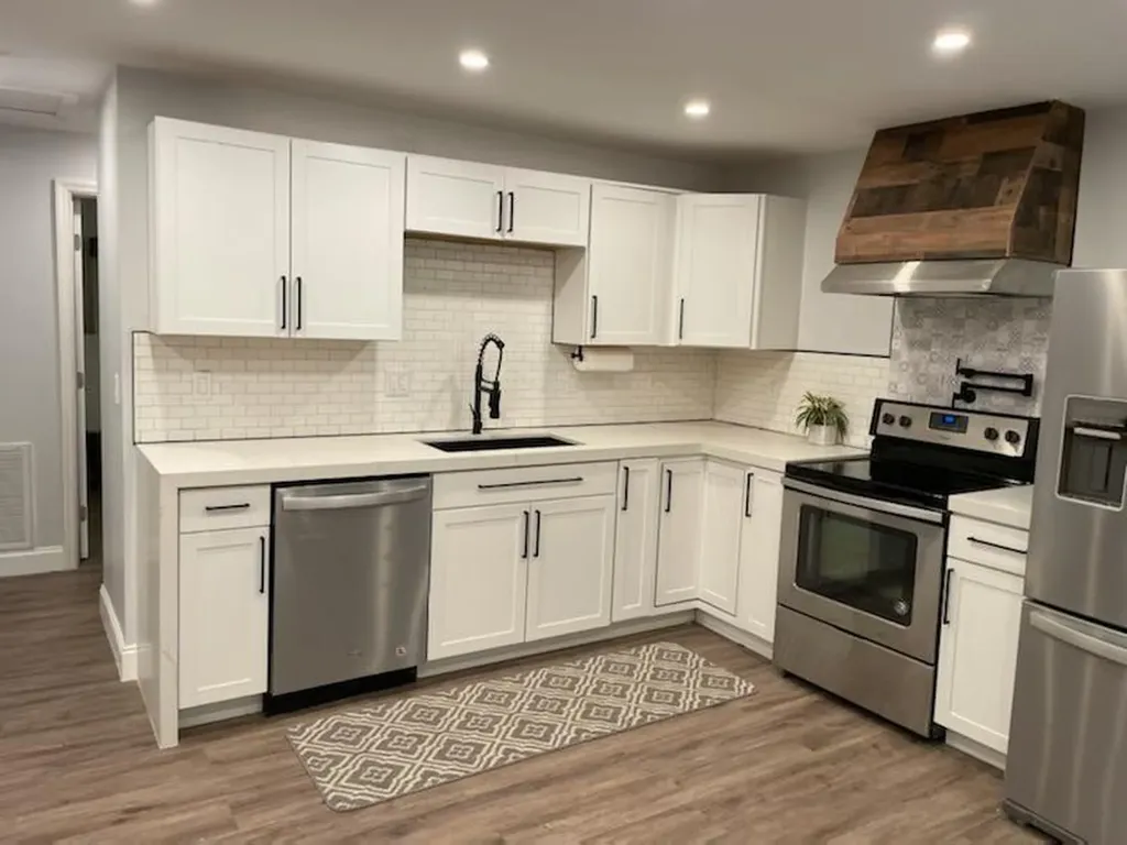 9422 SW 51st Street Fort Lauderdale FL 33328