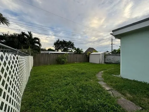 9422 SW 51st Street Fort Lauderdale FL 33328
