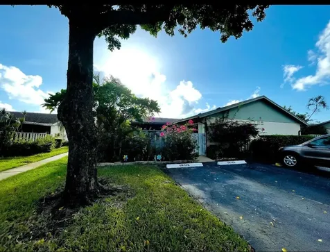 8090 Ambach Way Hypoluxo FL 33462