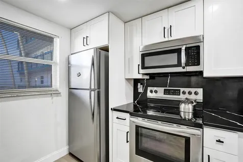 3120 Holiday Springs Boulevard Margate FL 33063
