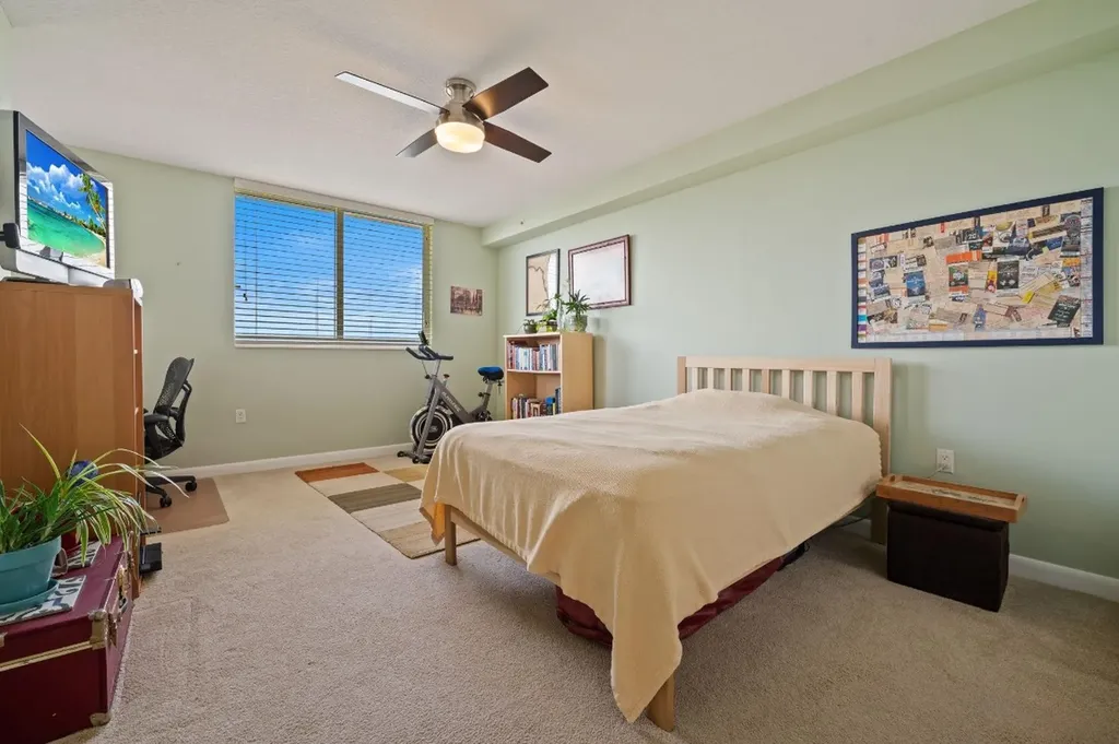 2011 N Ocean Boulevard Fort Lauderdale FL 33305