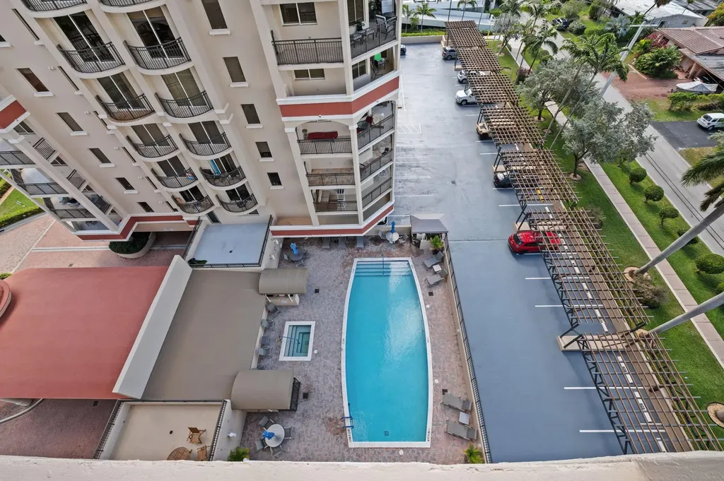 2011 N Ocean Boulevard Fort Lauderdale FL 33305