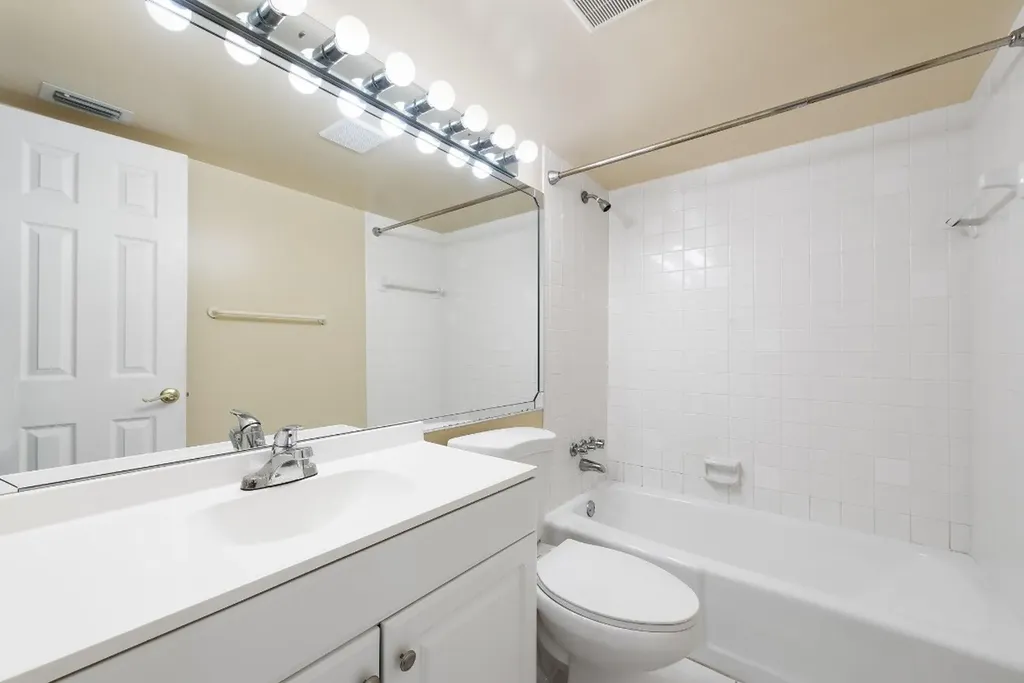1340 NE 28th Avenue Pompano Beach FL 33062