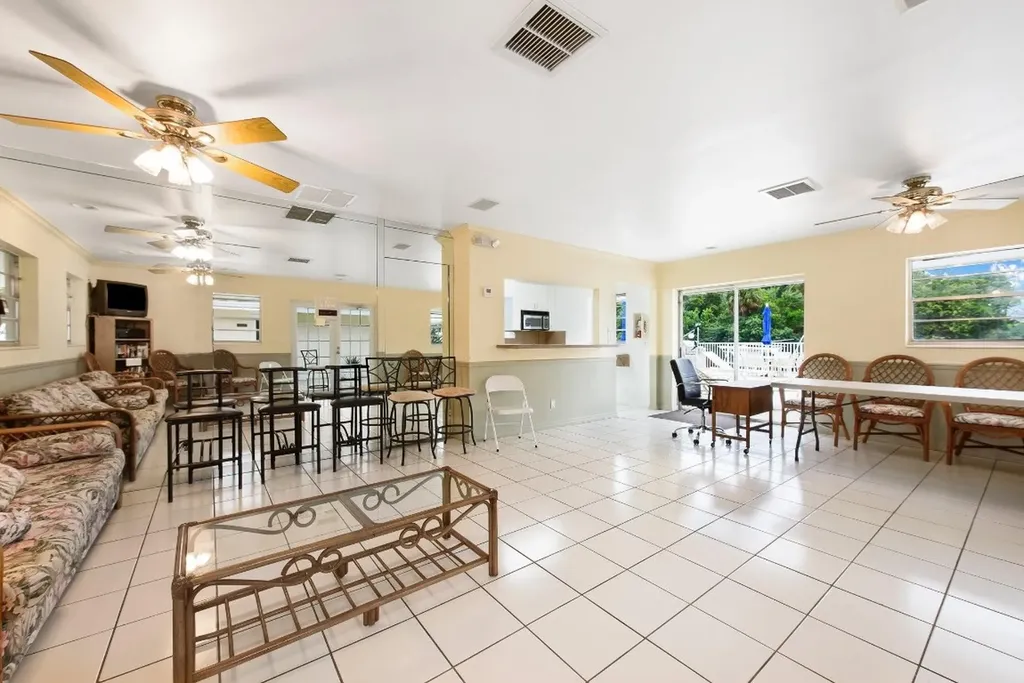 1340 NE 28th Avenue Pompano Beach FL 33062