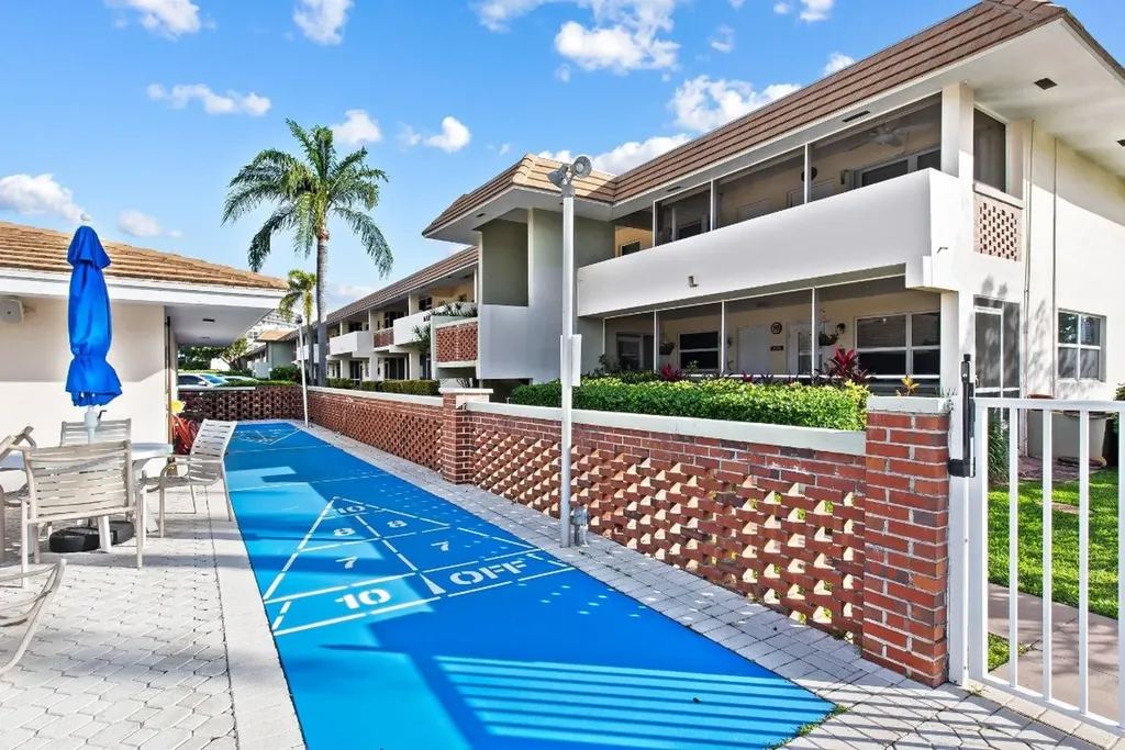 1340 NE 28th Avenue Pompano Beach FL 33062